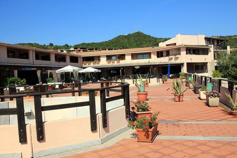 Villa Smeralda — Arzachena, Sardegna — Residenze di Anna